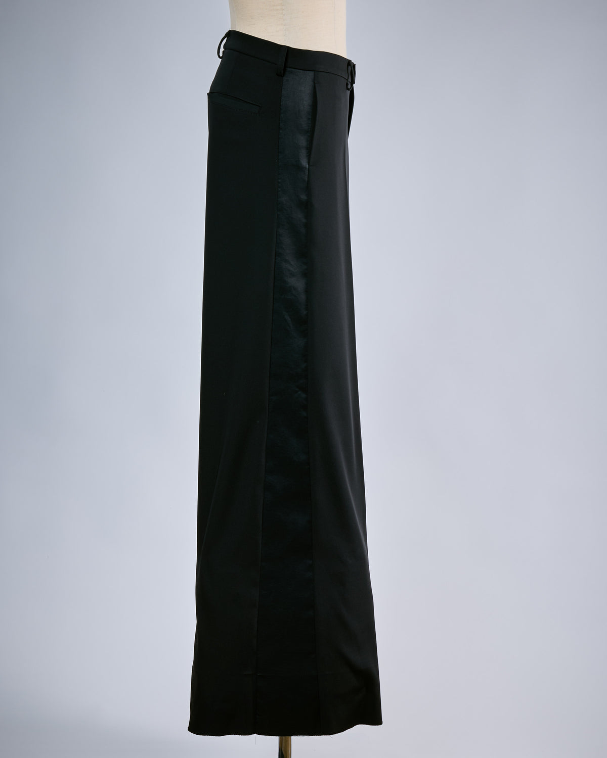 先行予約4-5月入荷予定【THE ONENESS ザ・ワンネス】OJ-DBP01-903 Wide Slacks 10/26締切