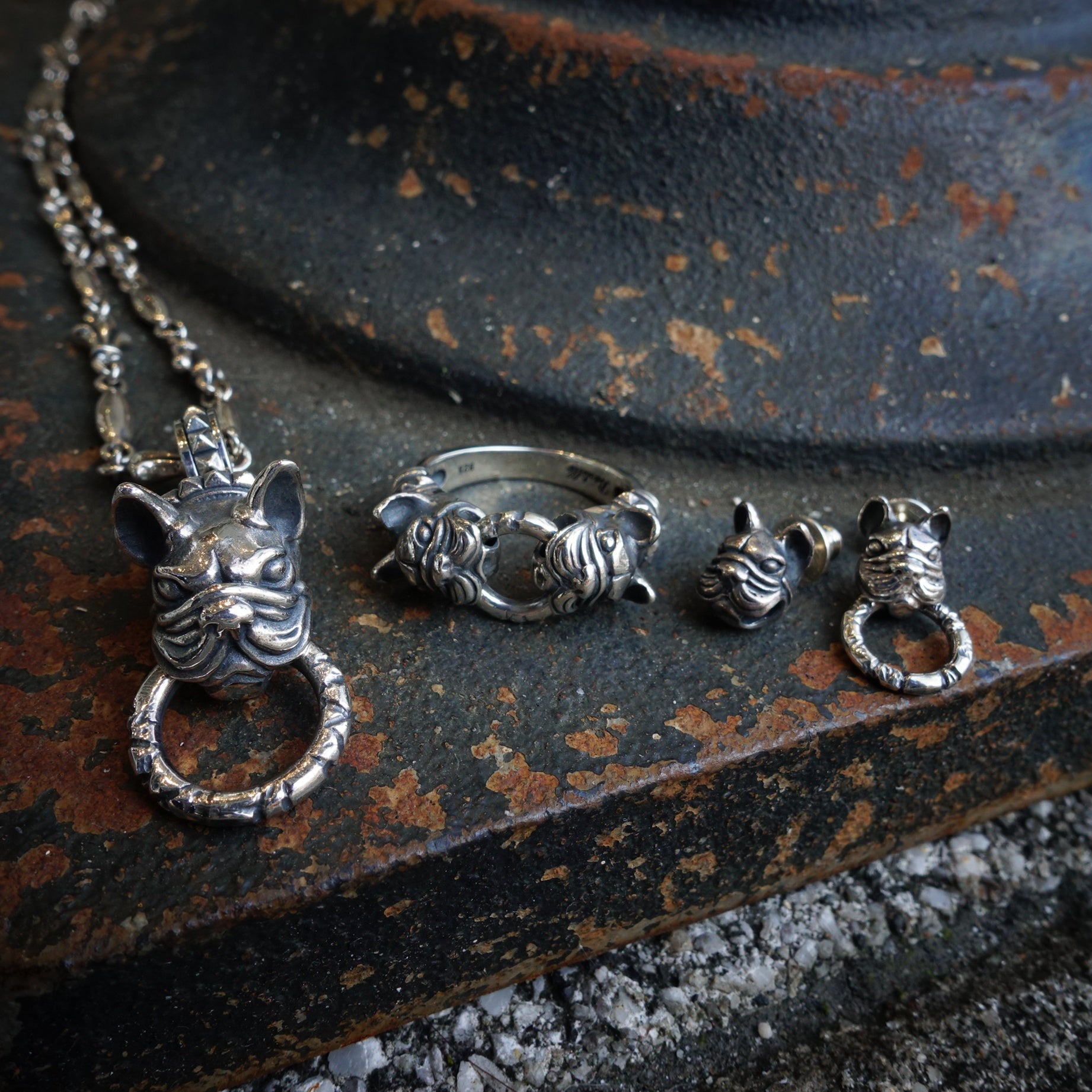 アニマルモチーフ