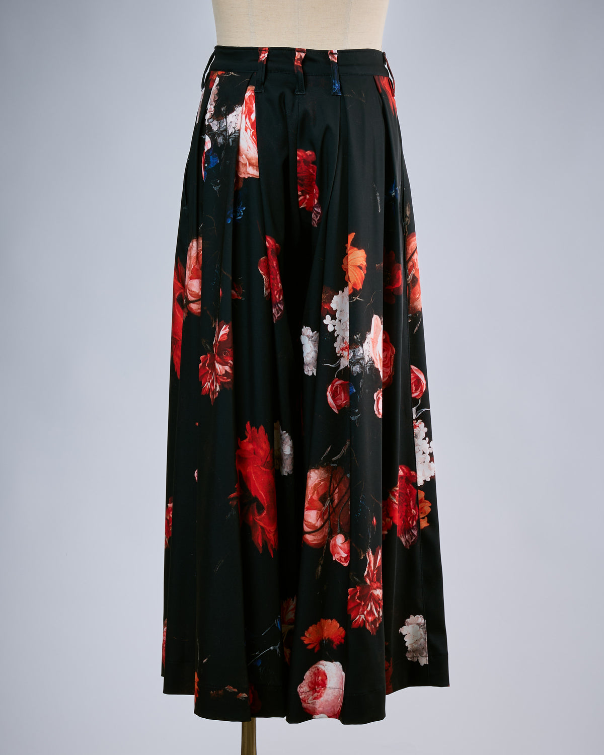 先行予約3-4月入荷予定【THE ONENESS ザ・ワンネス】OJ-OHP13-900 Drape Slacks Black 10/26締切