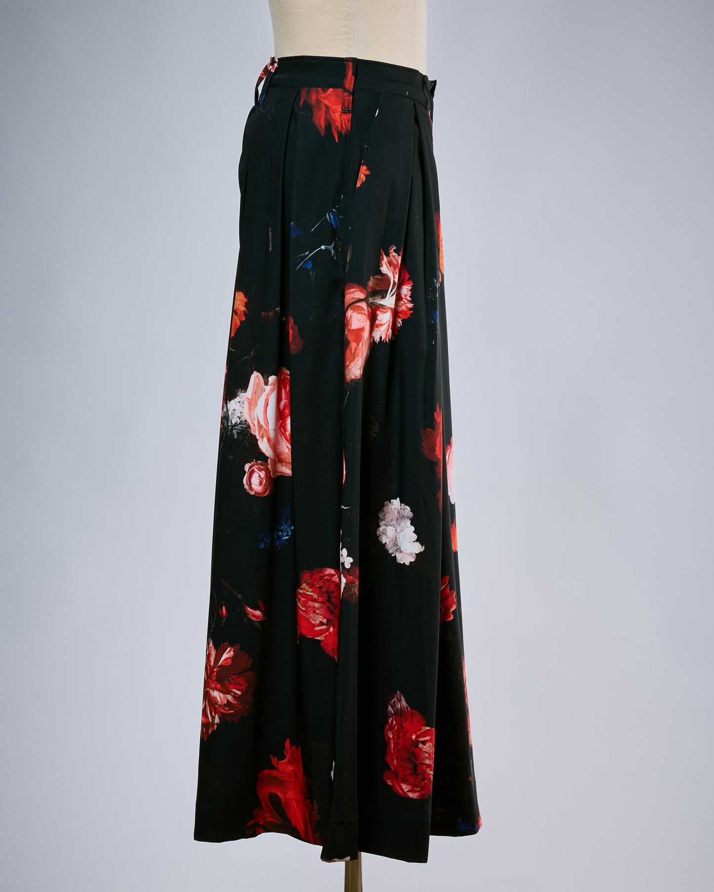 先行予約3-4月入荷予定【THE ONENESS ザ・ワンネス】OJ-OHP13-900 Drape Slacks Black 10/26締切