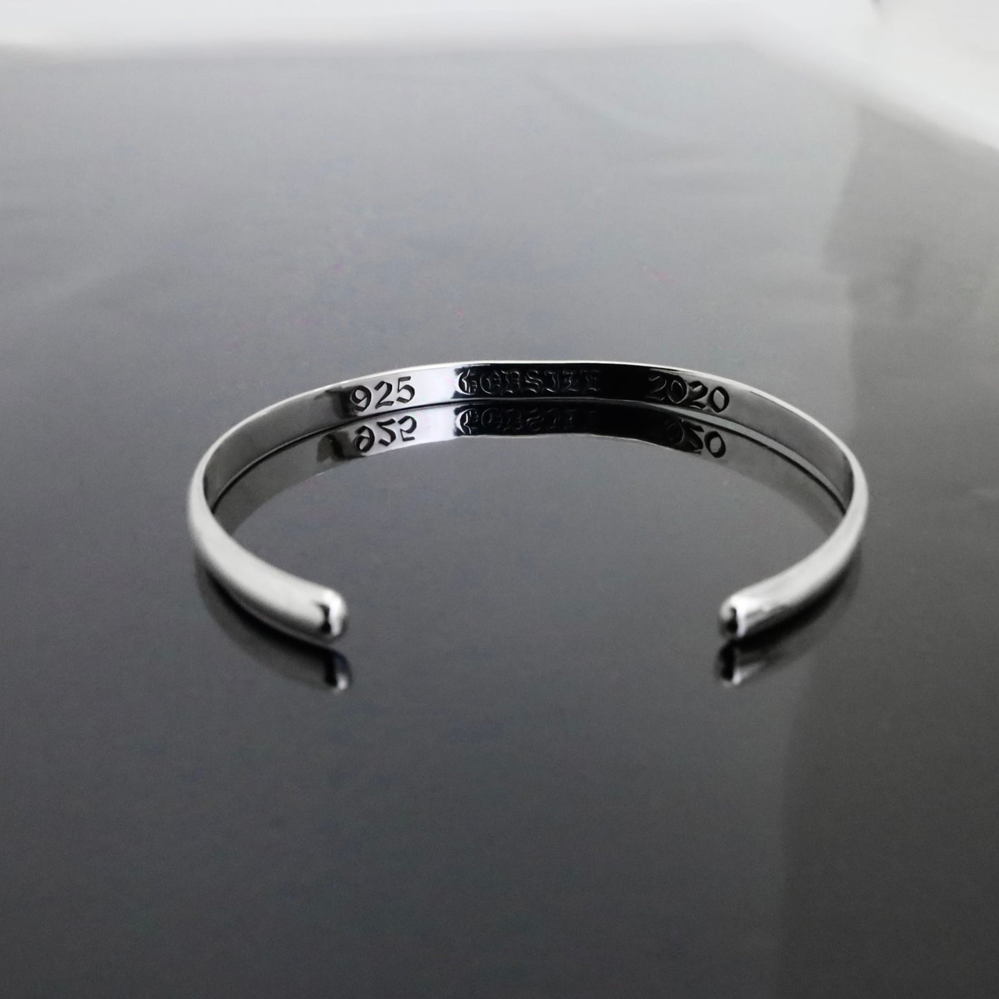 2026AW先行予約【GODSIZE ゴッドサイズ】GS1303B TUNO BANGLE / ツノバングル