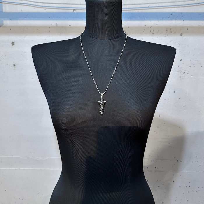 【GODSIZE ゴッドサイズ】GS679PD THORNY CROSS PENDANT / ソーニークロスペンダント
