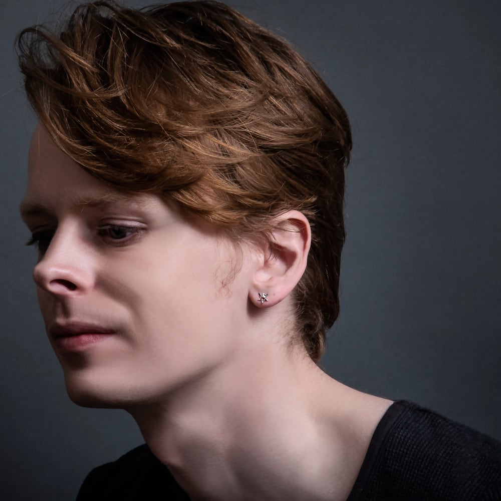 【Artemis Kings アルテミスキングス】AKE0102 王冠５芒星ピアス