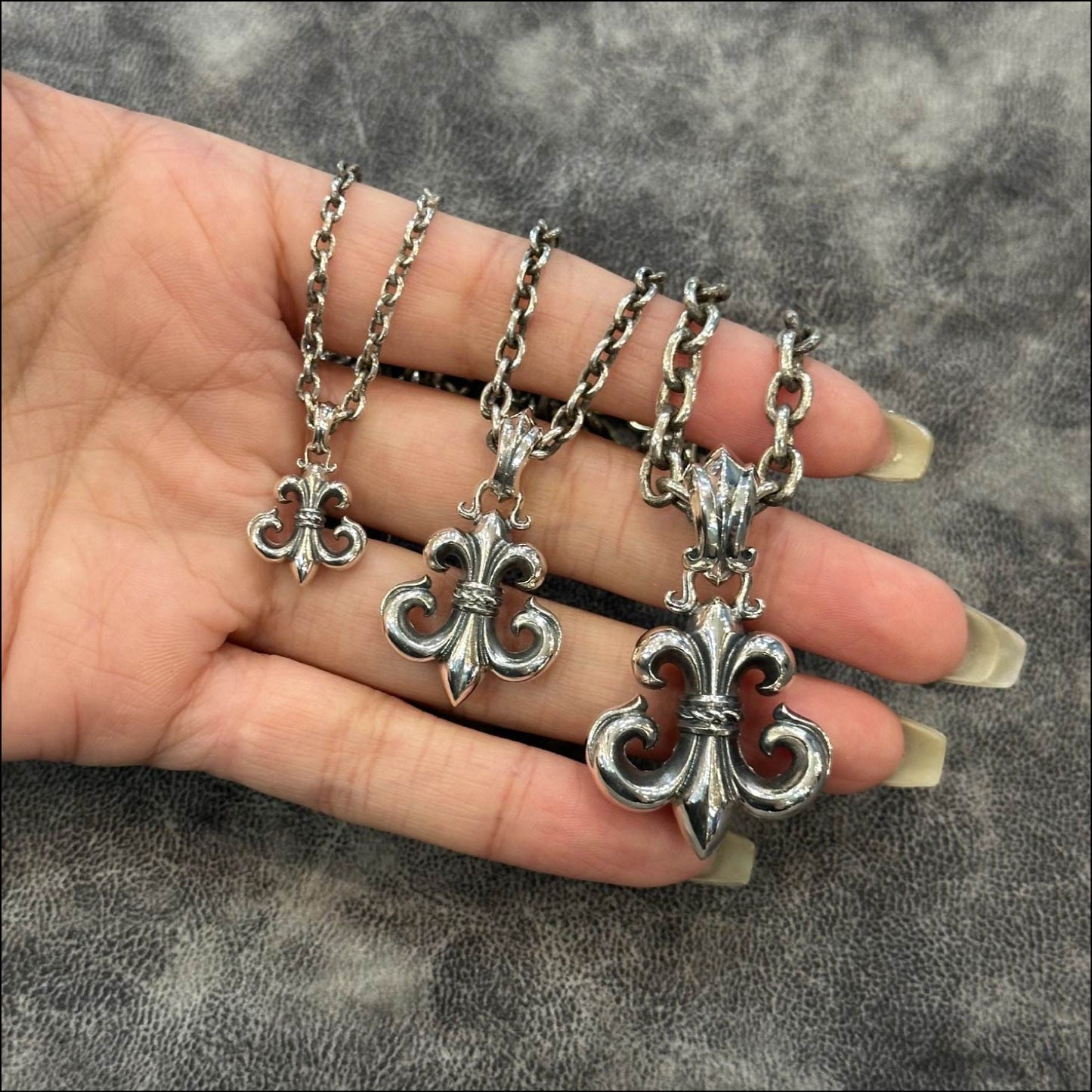 【特价设计】P395157 经典百合上衣