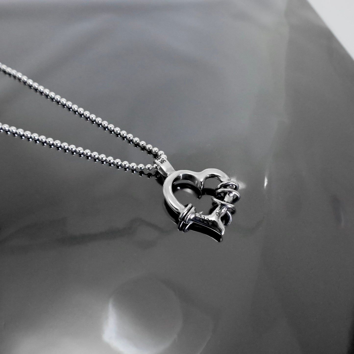 【GODSIZE ゴッドサイズ】 GS-676PD THORNY HEART [LARGE] PENDANT / ソーニーハート L ペンダント