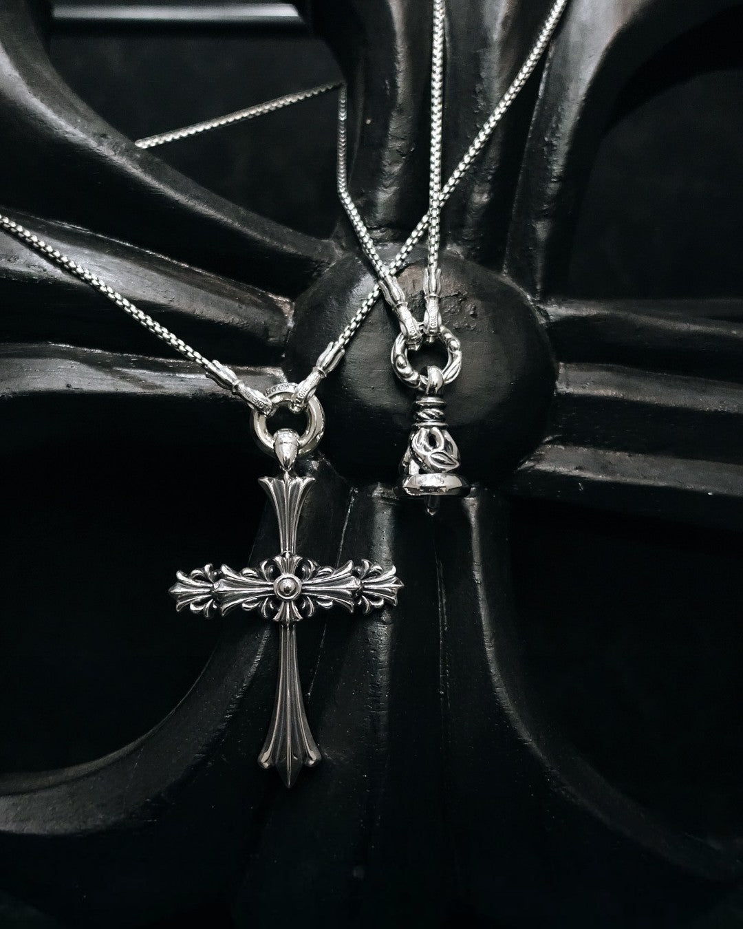 【LONE ONES ロンワンズ】MFP-0118-ID Chrome Cross Pendant with ID Ring