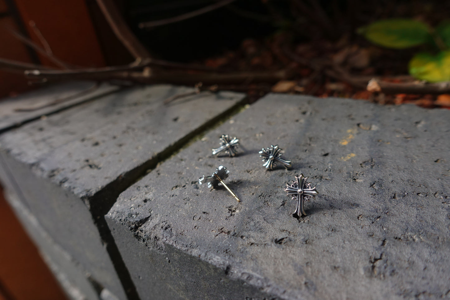 【Bastille バスティーユ】BHAE-014 : Lui croix ルイクルワ