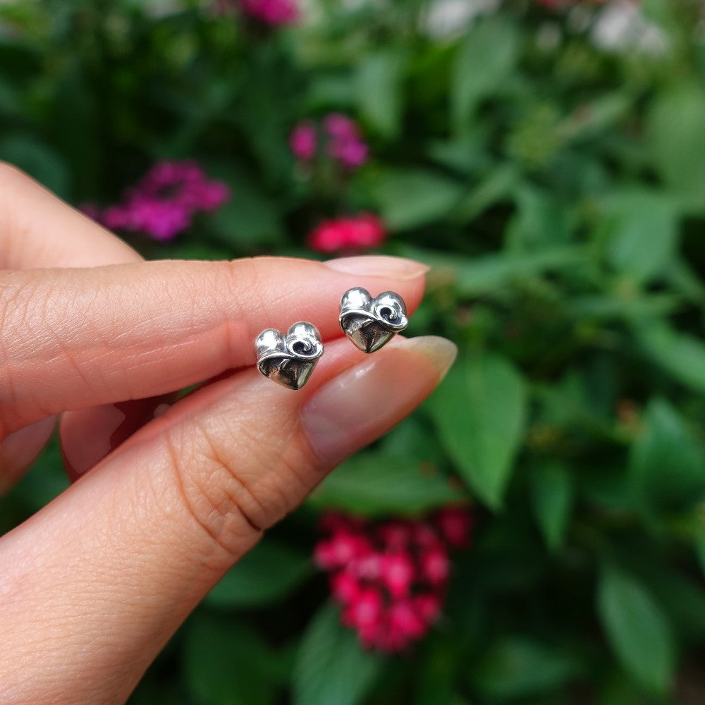 【GODSIZE】GS-STD-021 TINY HEART STUD/小爱心耳钉