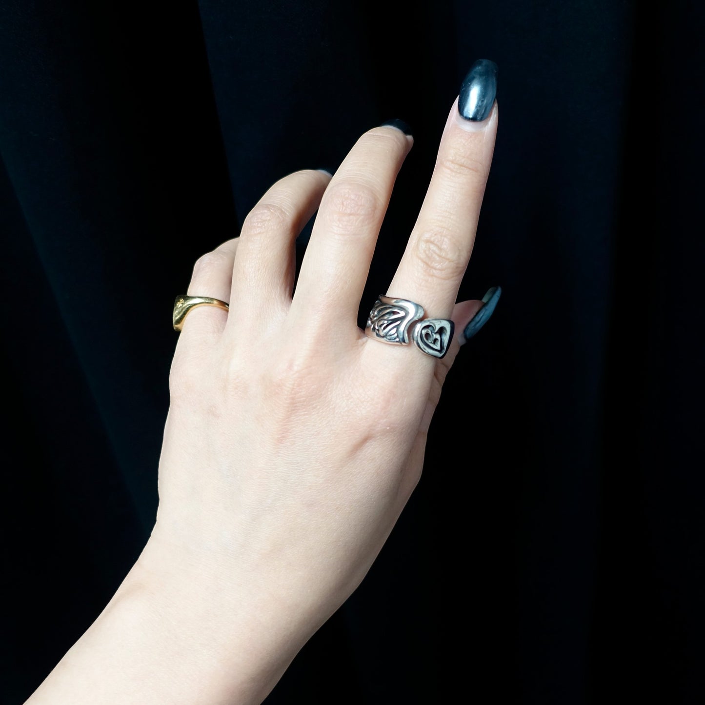 [GODSIZE] GS-205r 棕榈叶卷轴戒指