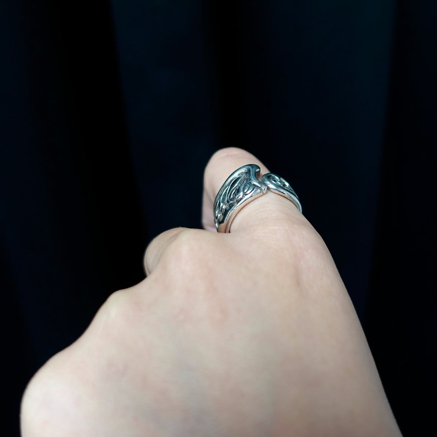 [GODSIZE] GS-205r 棕榈叶卷轴戒指