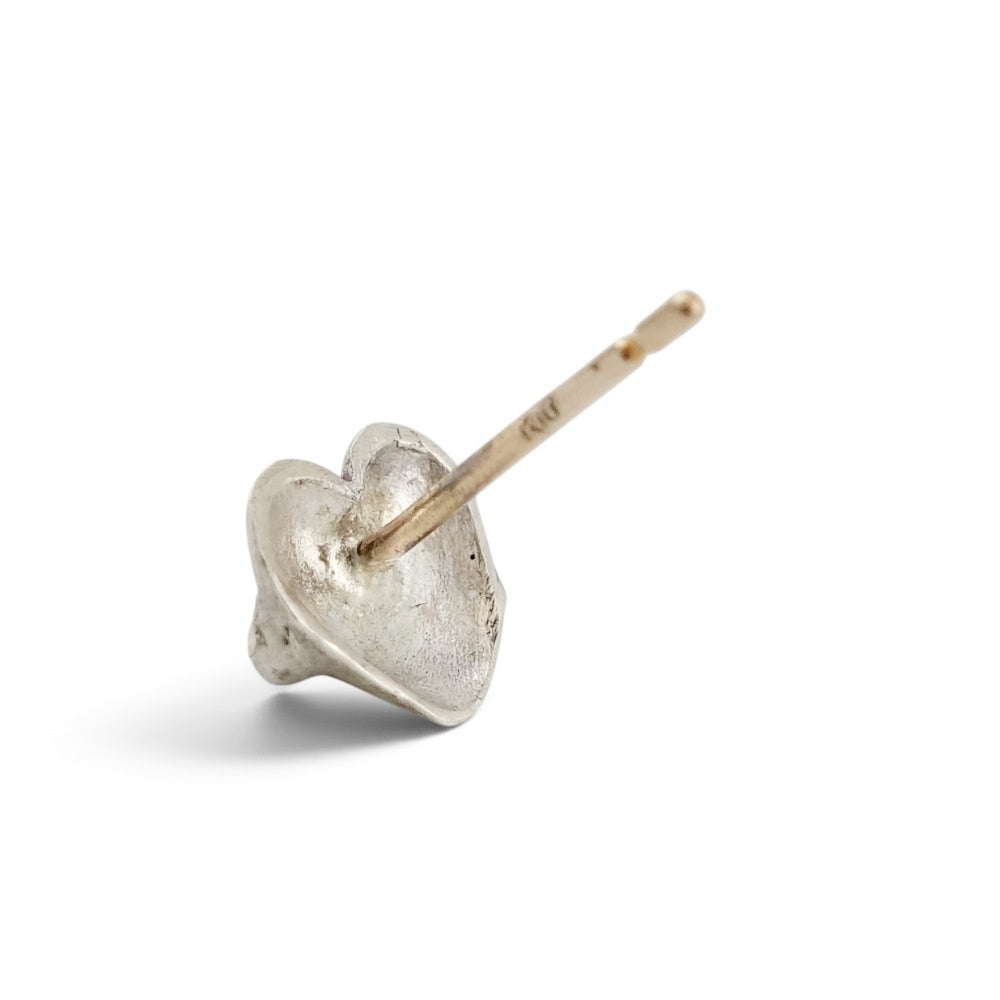 【GODSIZE】GS-STD-021 TINY HEART STUD/小爱心耳钉