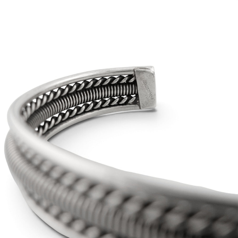 【NAVAJO INDIAN JEWELRY】Silver Bangle -NN20246
