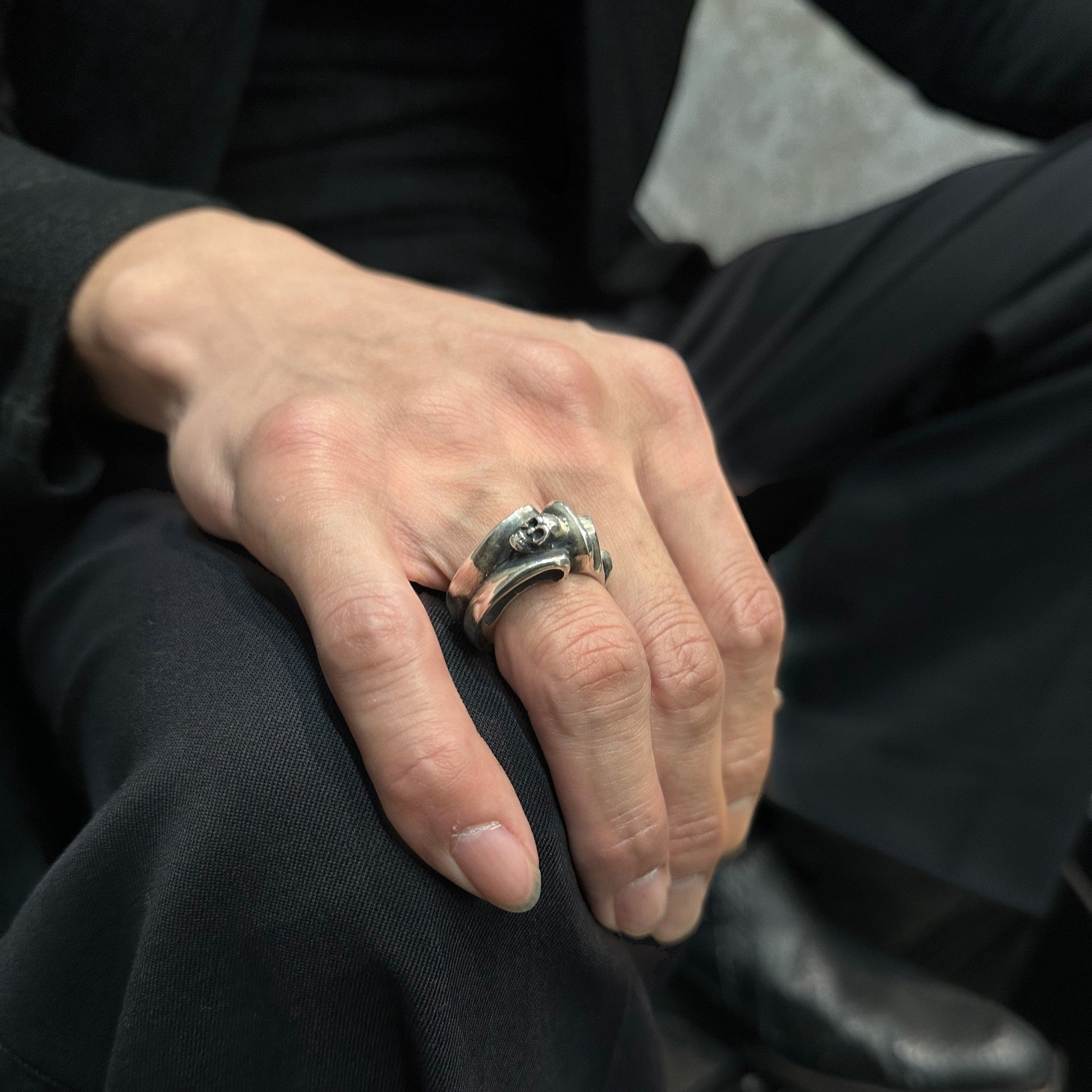 Gaboratory ガボラトリー】Small Gothic Skull ring スモールゴシック