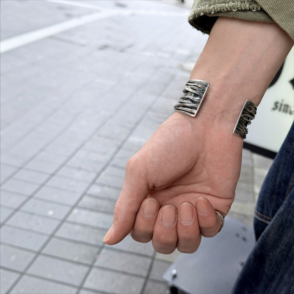 【NAVAJO INDIAN JEWELRY】Silver Bangle -01
