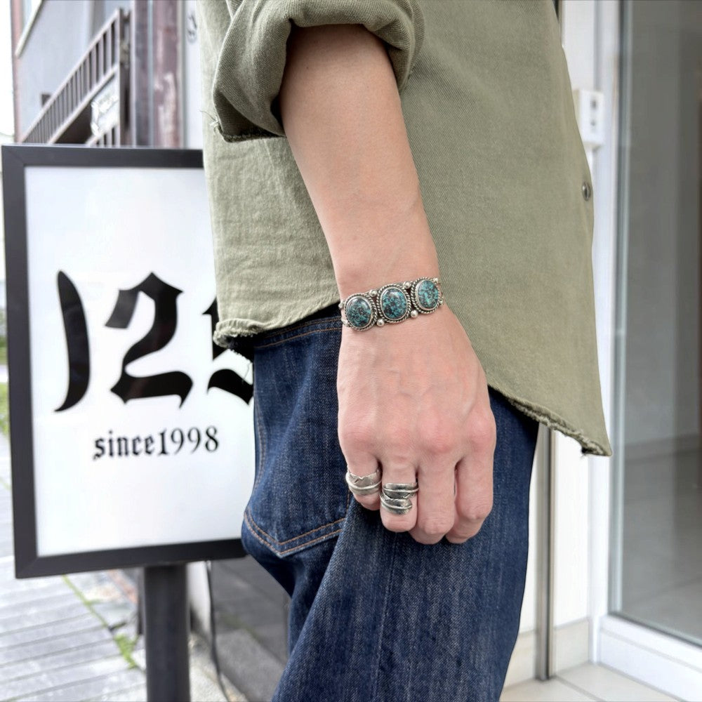 【NAVAJO INDIAN JEWELRY】Silver Bangle -02