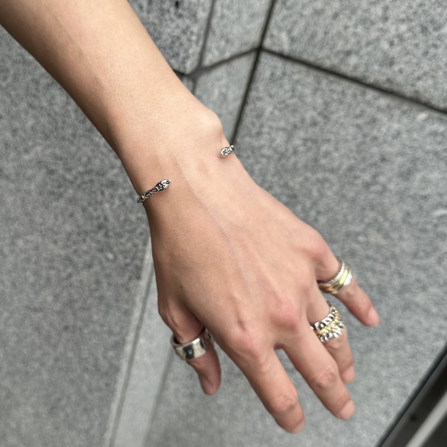 【 Bastille バスティーユ】BHAB-025 : Nea anber Bangle ネアアンバーバングル