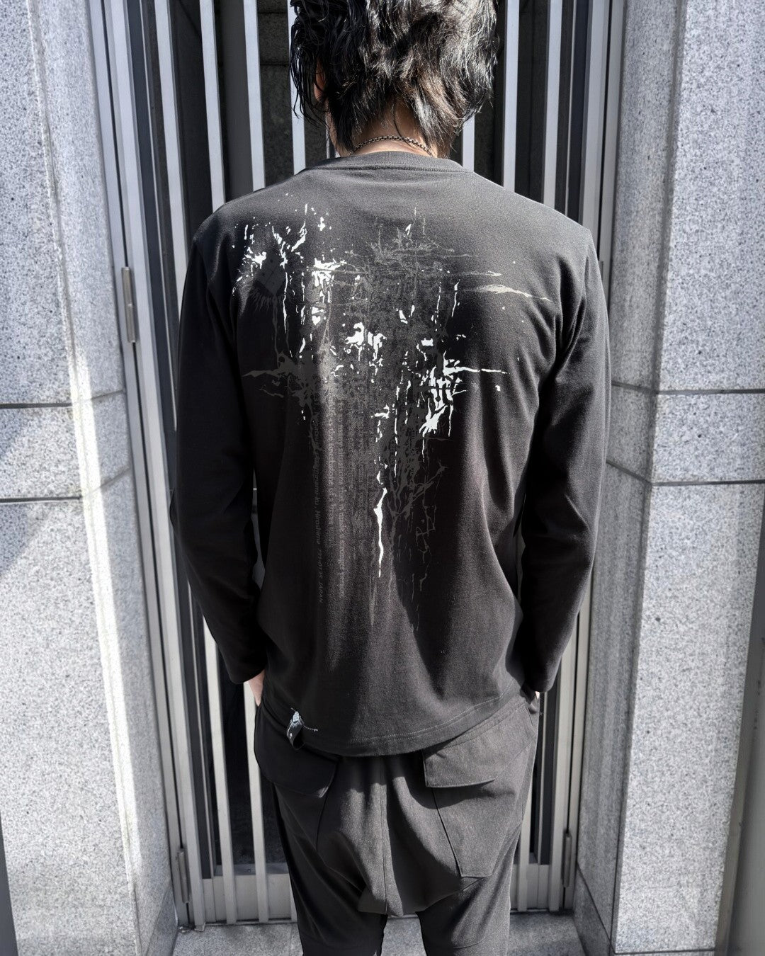 【Dirge ist TAUJAN ダージュ イスト タウジャン】ロングTシャツ