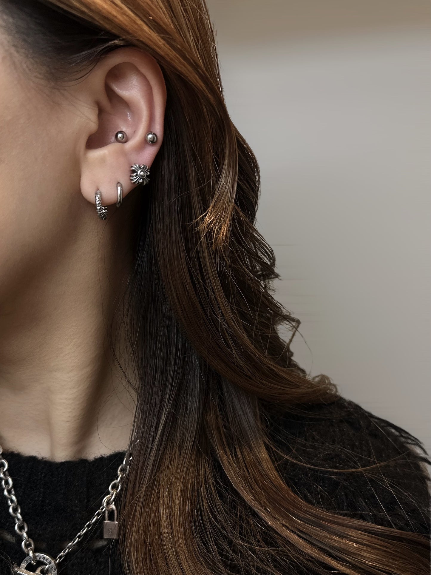 【LONE ONES ロンワンズ】MFE-0118 New Cross Stud