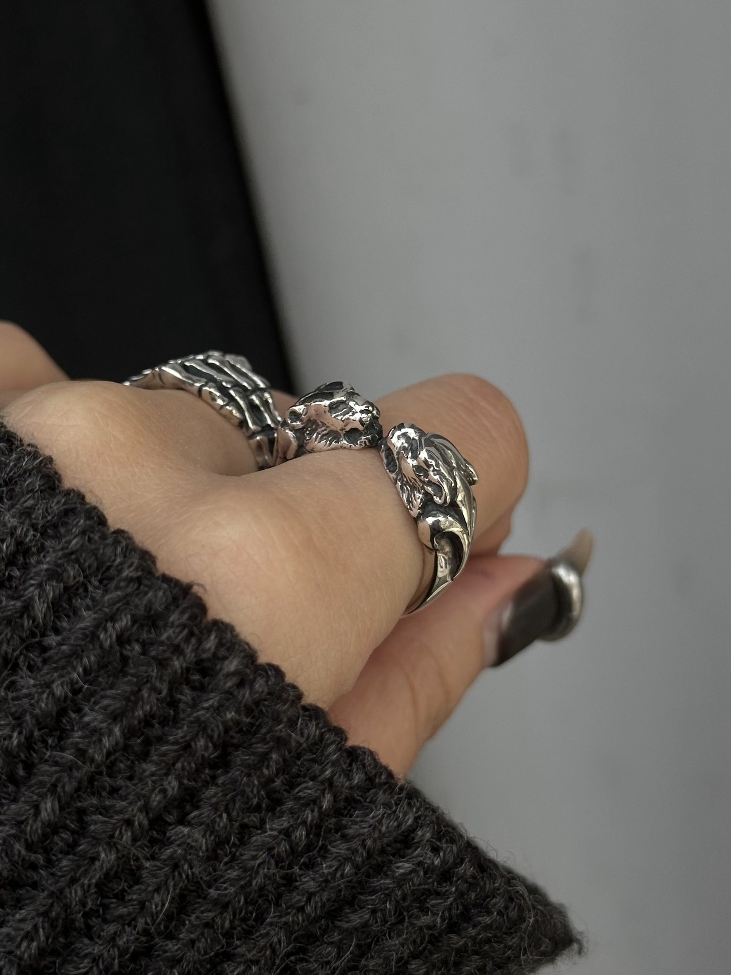 【CRAZY PIG DESIGNS クレイジーピッグデザインズ】NO.675 TWO TIGER HEADS RING