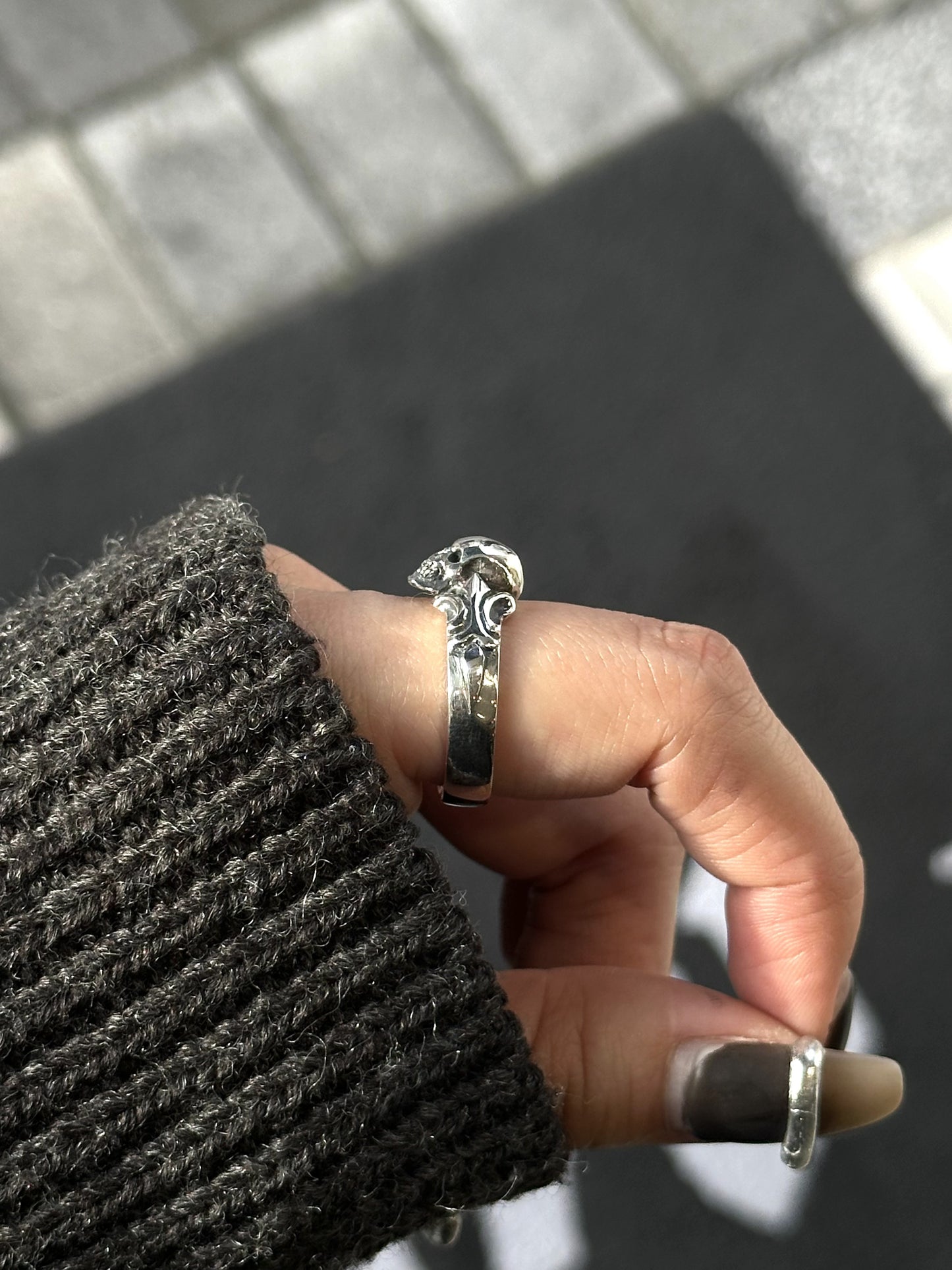 【CRAZY PIG DESIGNS クレイジーピッグデザインズ】NO.1017 ONE SKULL TUDOR RING