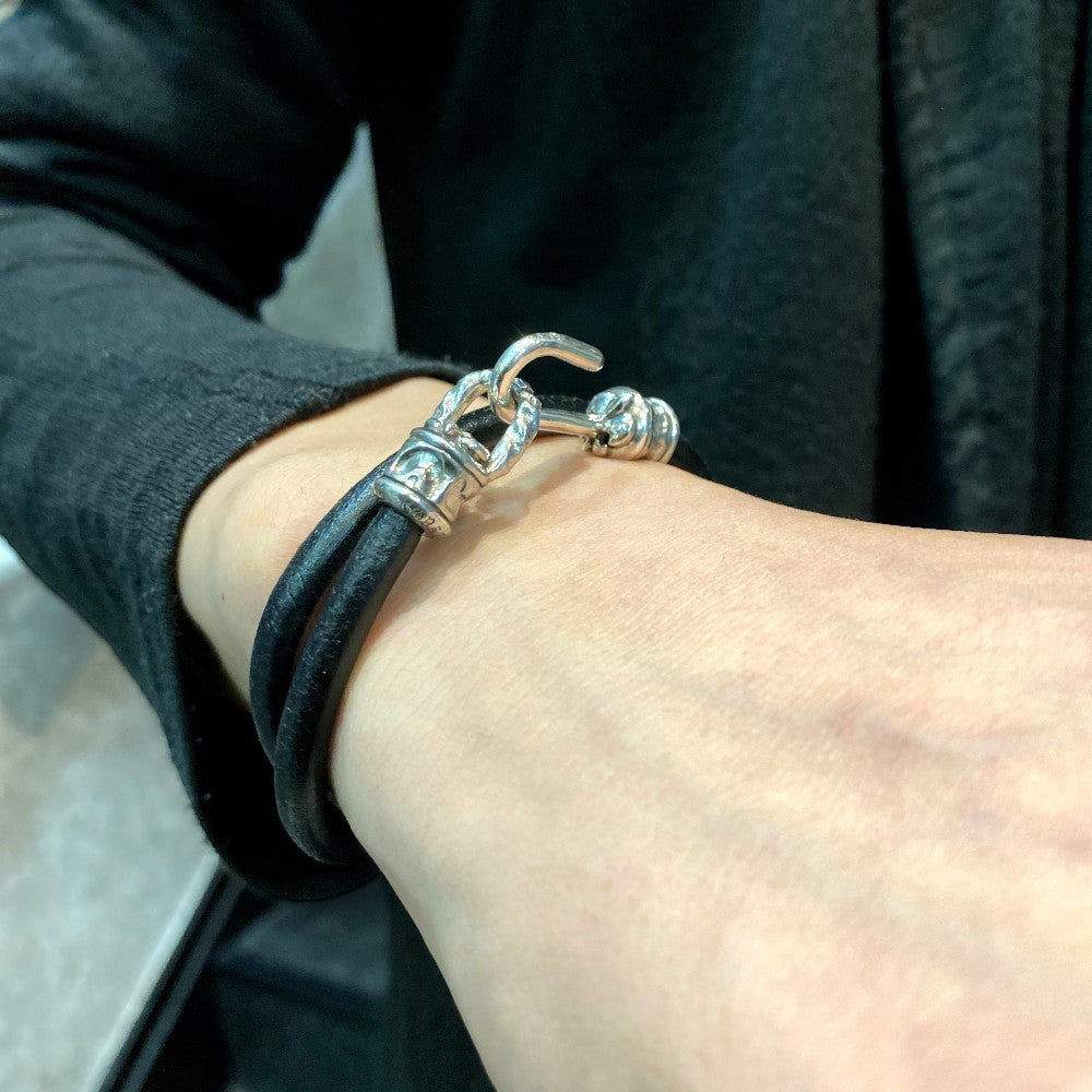 【GODSIZE ゴッドサイズ】GS-409LB LEATHER BRACELET PIPE HOOK BRACELET
