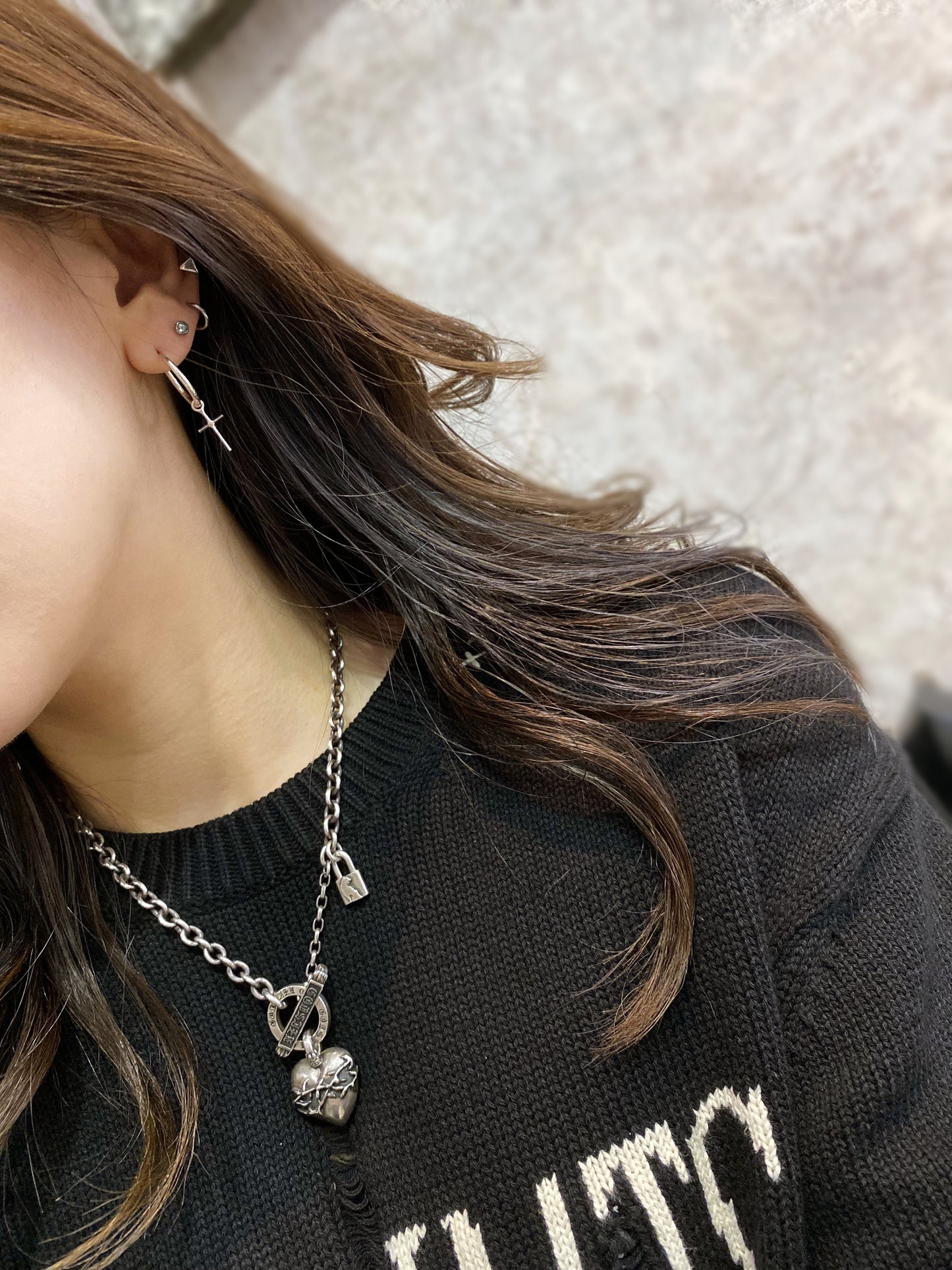 【GODSIZE ゴッドサイズ】THIN HOOP with CROSS/1.8mm
