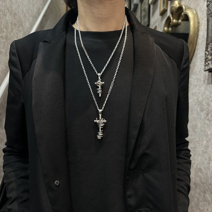 【GODSIZE ゴッドサイズ】GS679PD THORNY CROSS PENDANT / ソーニークロスペンダント