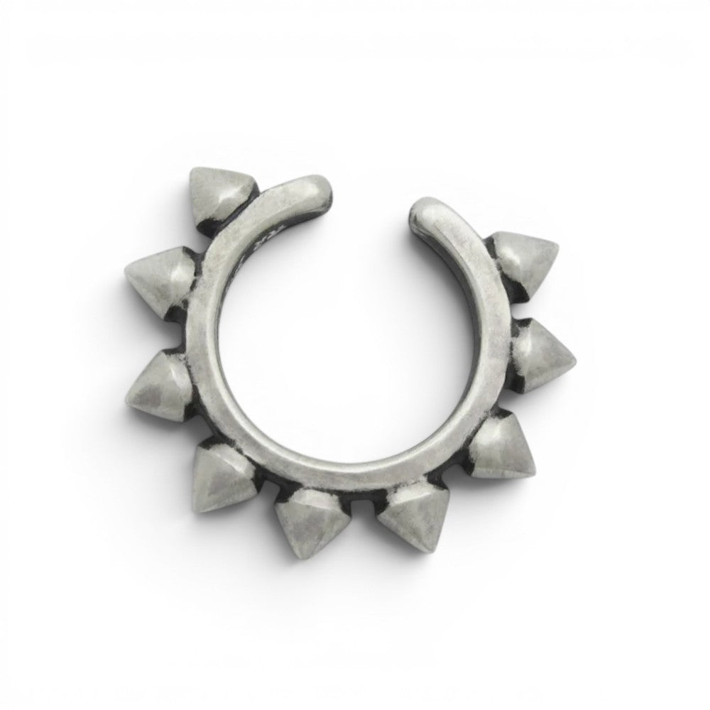 【Rat Race ラットレース】SHEC-2 Studs Ear Cuff -C4