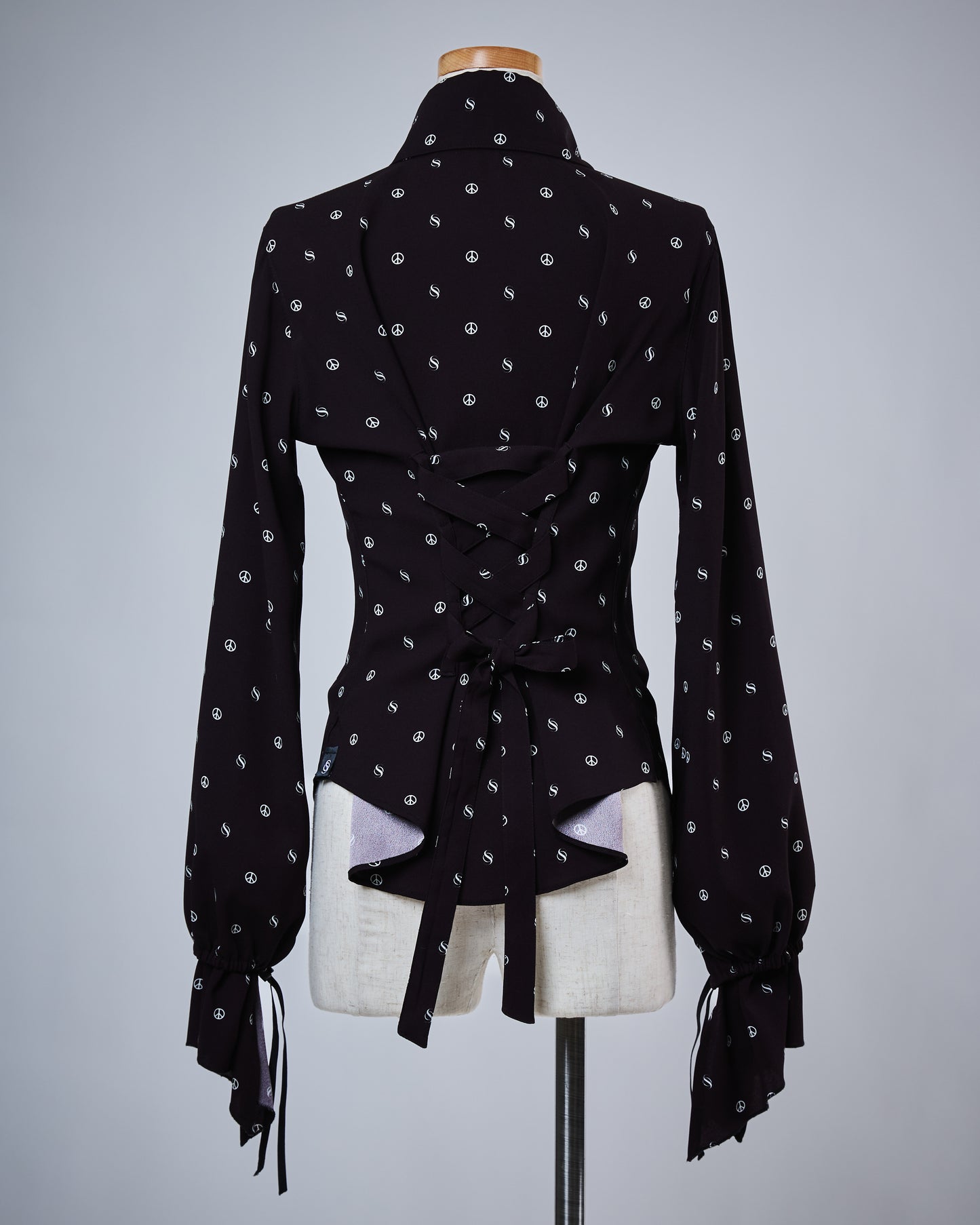 Pre-order [THE ONENESS] OI-OFB05-902 Lace-Up Frill Shirt