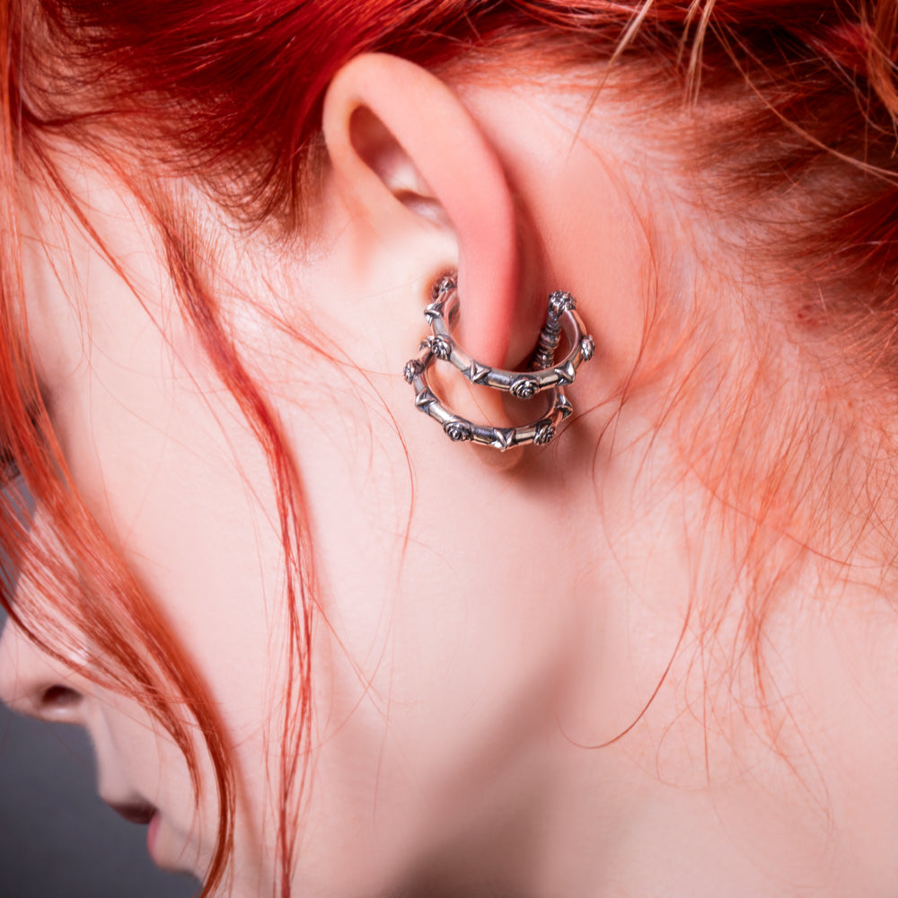 【Artemis Kings アルテミスキングス】AKE0130 オニキスローズスターイヤーカフ