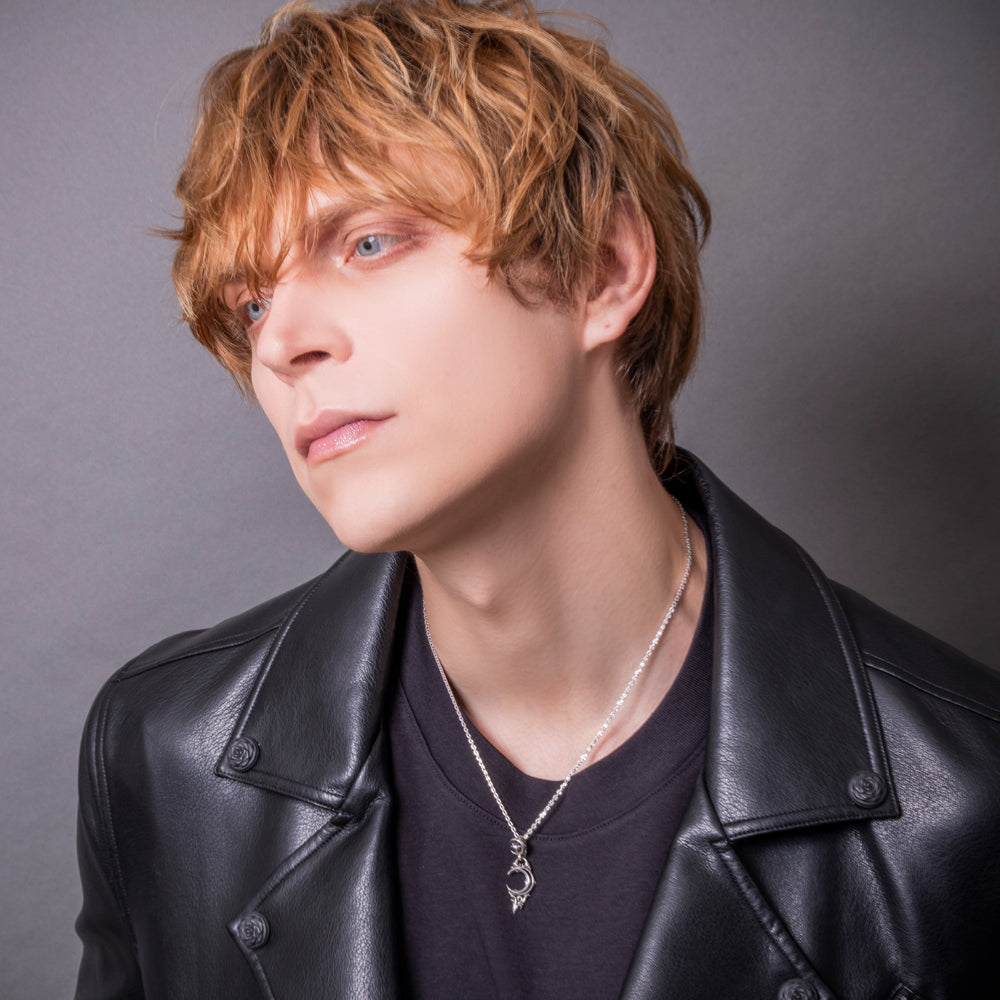 【Artemis Kings アルテミスキングス】AKP0159 ニュームーンハートペンダント