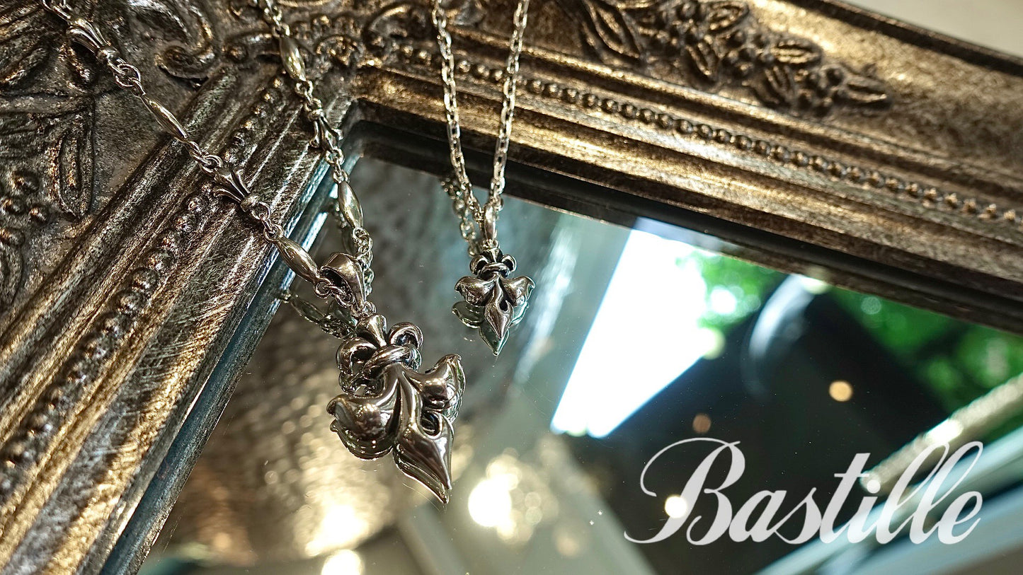 【Bastille バスティーユ】BHAP-005：Lily Pendant リリーペンダント