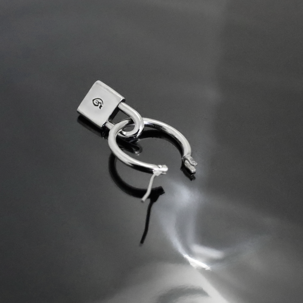 2026AW先行予約【GODSIZE ゴッドサイズ】GS-THP-P THIN HOOP with PADLOCK