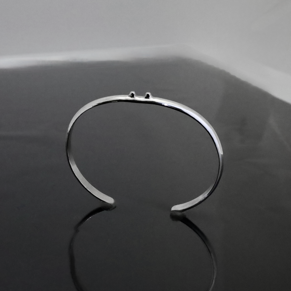 2026AW先行予約【GODSIZE ゴッドサイズ】GS1303B TUNO BANGLE / ツノバングル