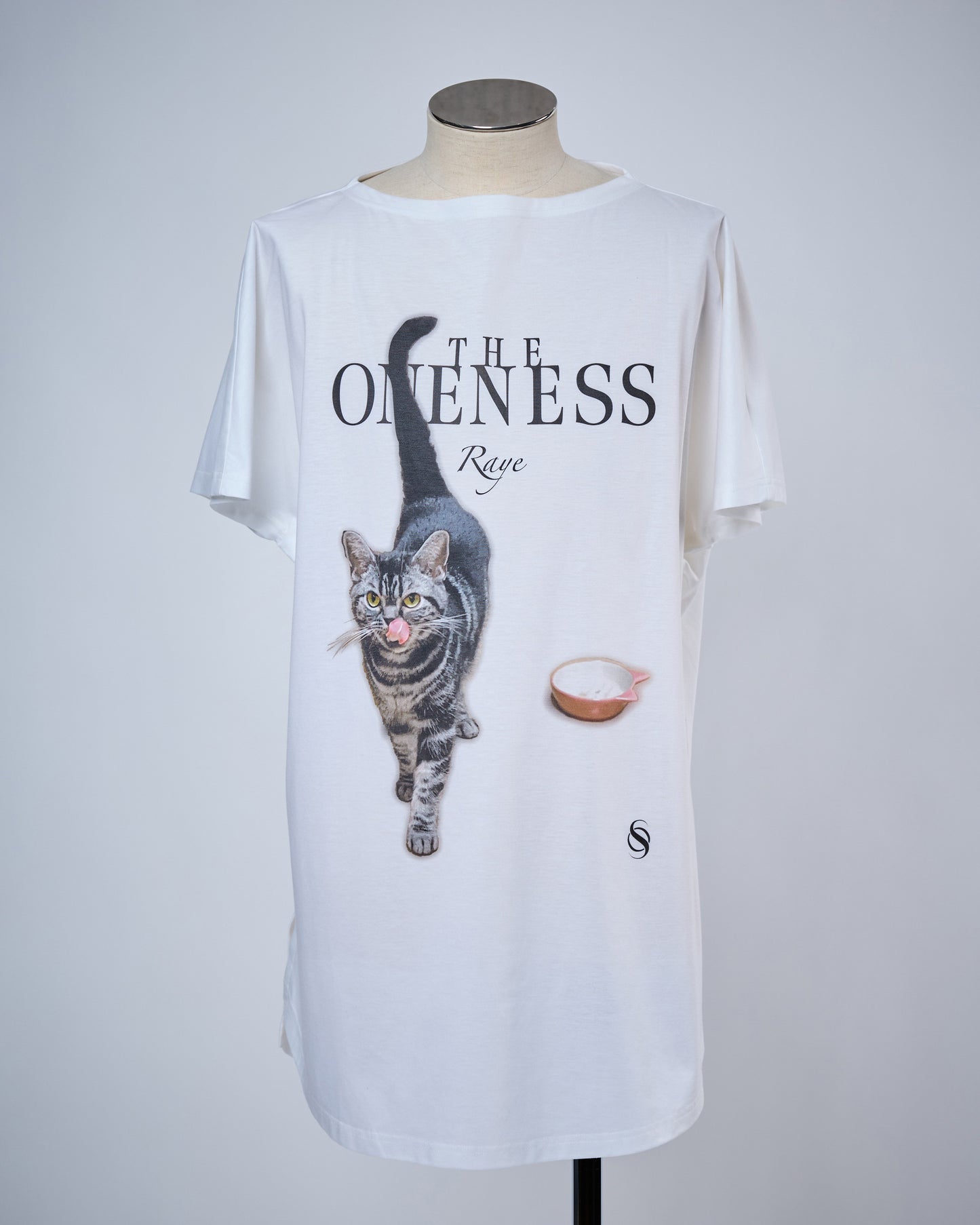 Pre-order available: THE ONENESS OI-HT30-051 Raye French Sleeve T-Shirt (2 colors available)