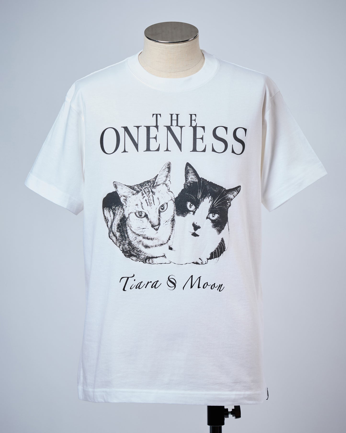 Pre-order available: THE ONENESS OI-OGR-910-Tiara&MuuOrganic T-Shirt (2 colors)