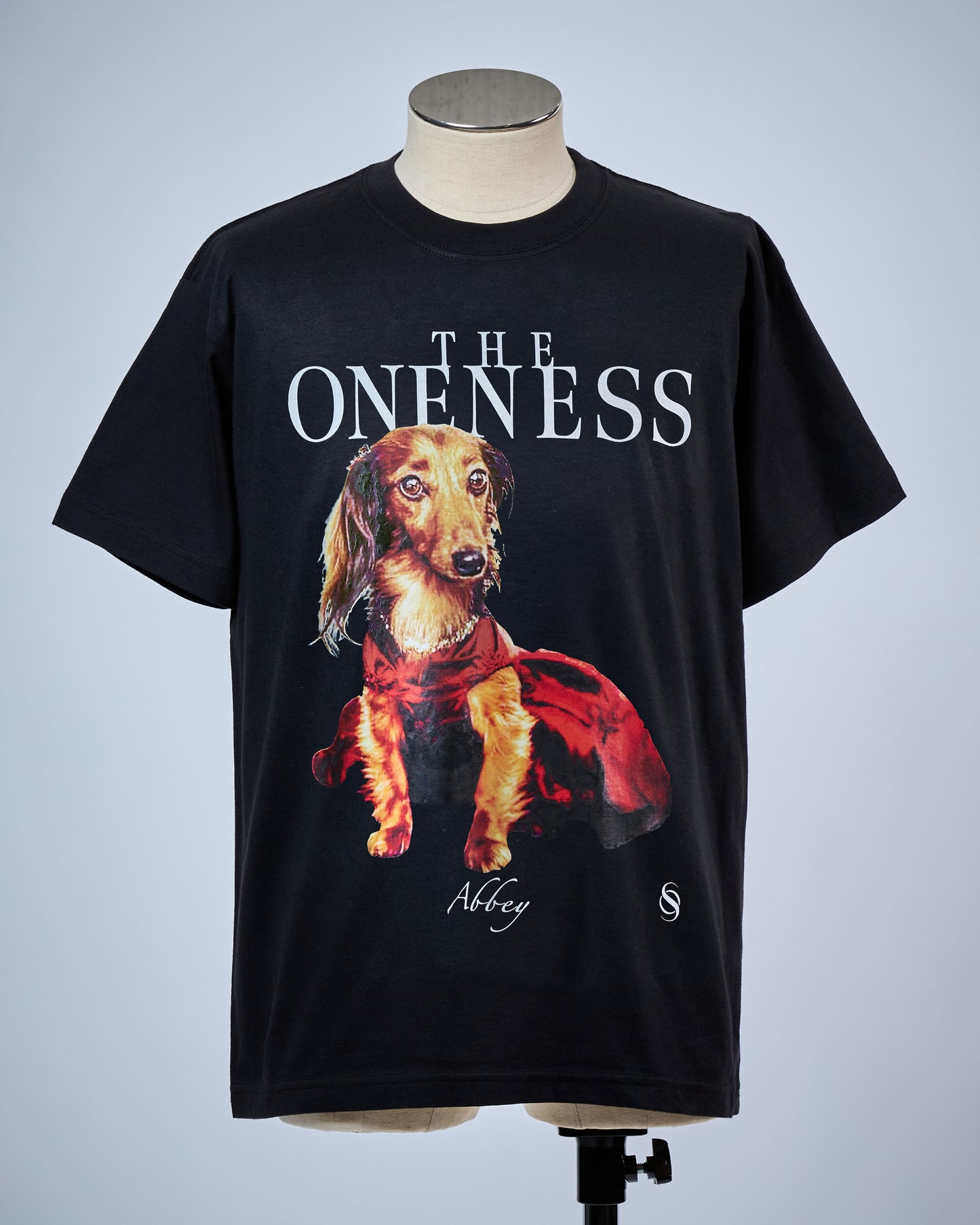 Pre-order available: THE ONENESS OI-OGR-910-Abbey T-Shirt (2 colors available)